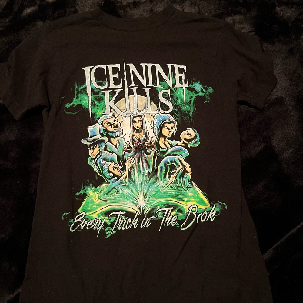 Hot Topic Ice Nine Kills T-Shirt